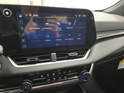 New 2026 Chevrolet Equinox LT AWD/4WD image 13