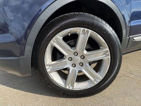 Used 2015 Land Rover Range Rover Evoque Pure Premium image 51