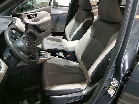 Used 2025 Subaru Forester Limited w/ Popular Package #1 AWD/4WD image 16