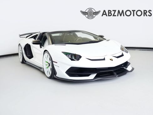 Used 2021 Lamborghini Aventador SVJ AWD/4WD image 1