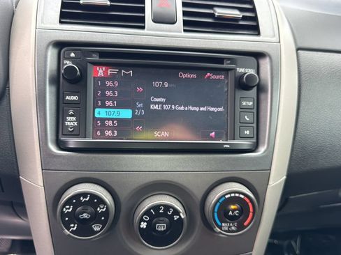 Used 2013 Toyota Corolla S FWD image 25