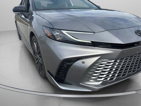 Used 2025 Toyota Camry XSE w/ Premium Plus Package image 2