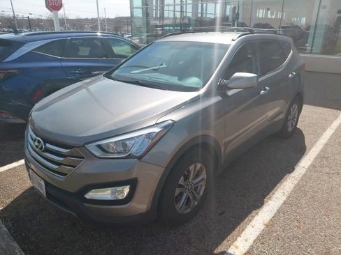 Used 2015 Hyundai Santa Fe Sport w/ Option Group 02 image 4