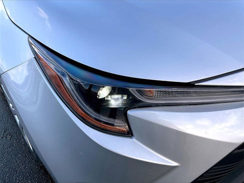 Used 2023 Toyota Corolla LE image 29