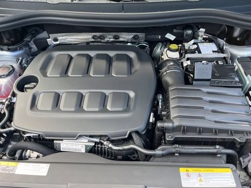 New 2025 Volkswagen Tiguan S image 27