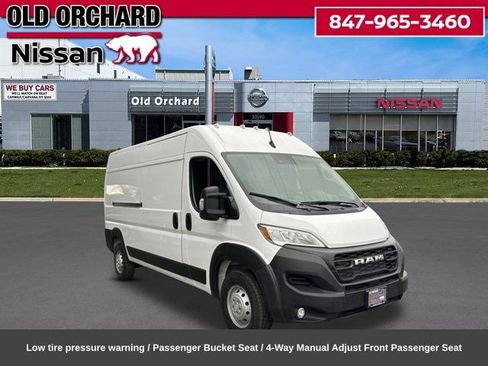 Used 2025 RAM ProMaster 2500 w/ Convenience Group FWD image 4