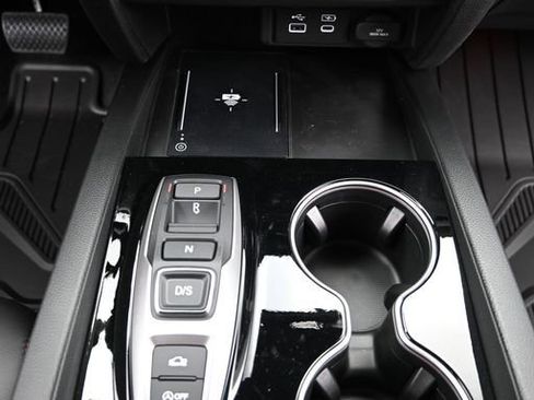 Used 2026 Honda Ridgeline Black Edition image 17