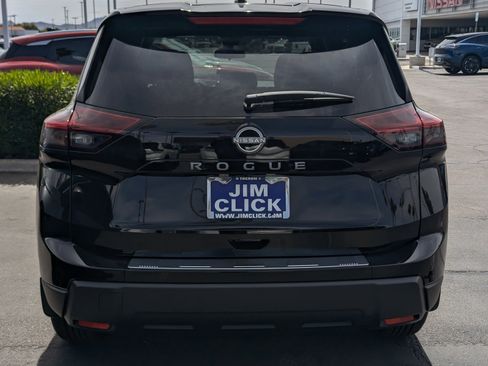 New 2026 Nissan Rogue SV FWD image 3
