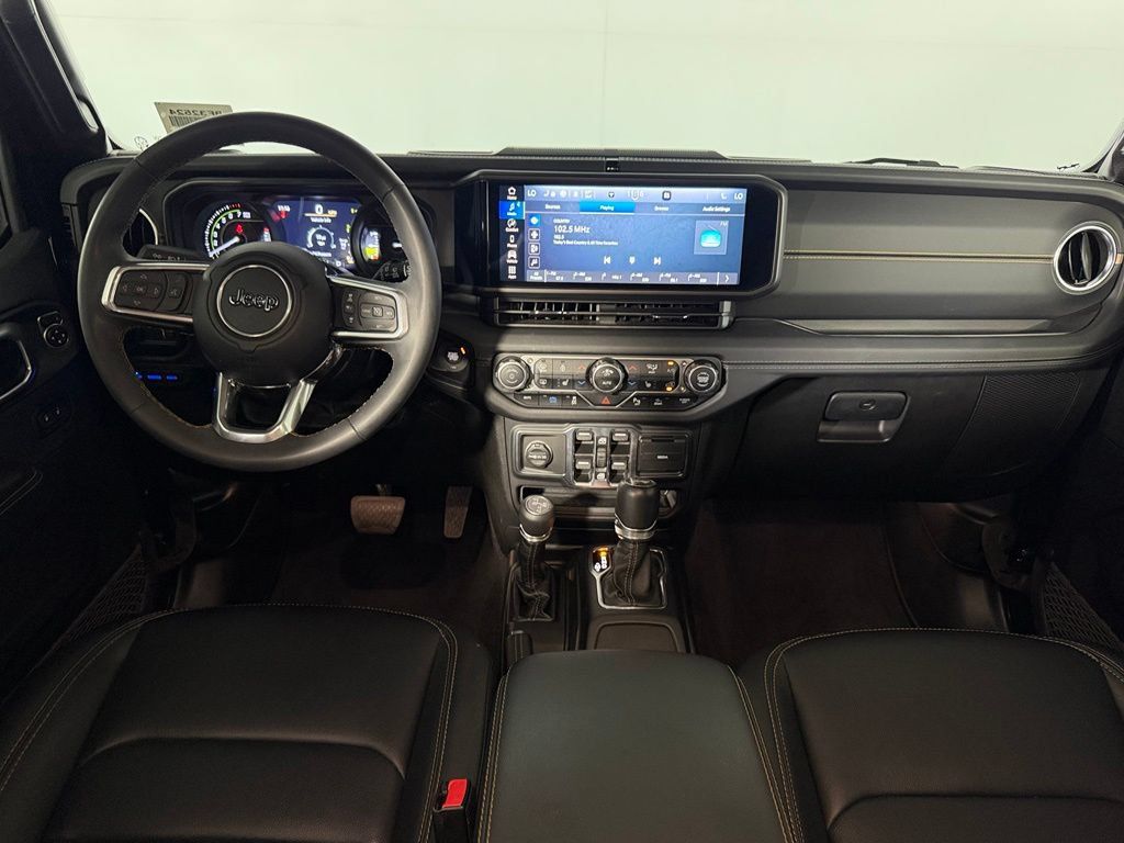 Used 2024 Jeep Wrangler Unlimited Sahara w/ Safety Group AWD/4WD image 13
