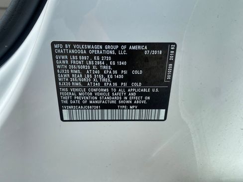 Used 2018 Volkswagen Atlas SEL Premium AWD/4WD image 24