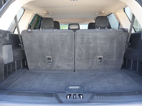 Used 2021 Lincoln Aviator 2WD w/ Elements Package image 21