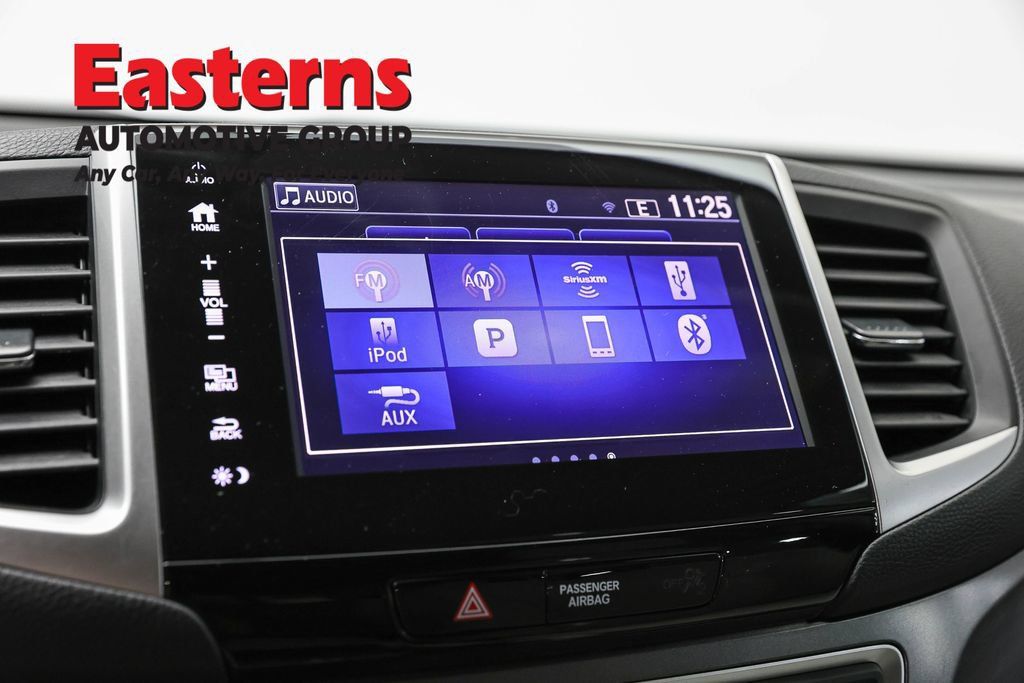 Used 2018 Honda Pilot EX image 17
