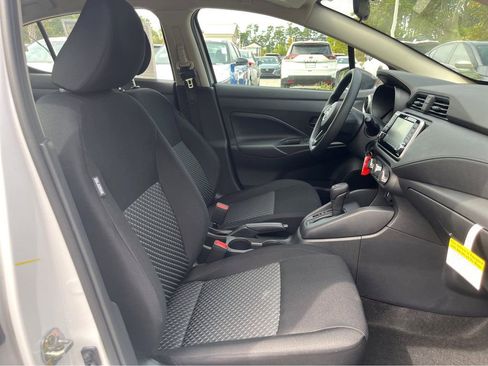 New 2025 Nissan Versa S w/ Trunk Package FWD image 6