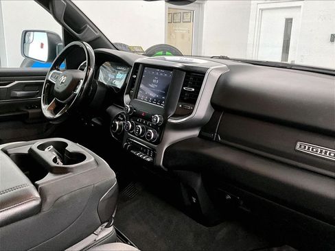 Used 2021 RAM 1500 Big Horn AWD/4WD image 14