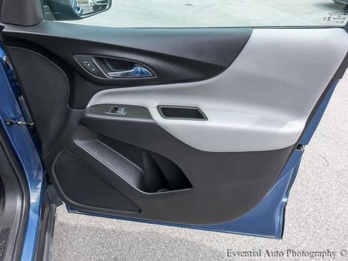 Used 2024 Chevrolet Equinox LS FWD image 23