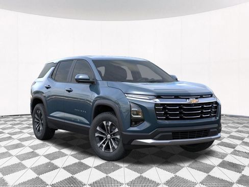 New 2026 Chevrolet Equinox LT w/ Safety and Technology Package FWD image 13
