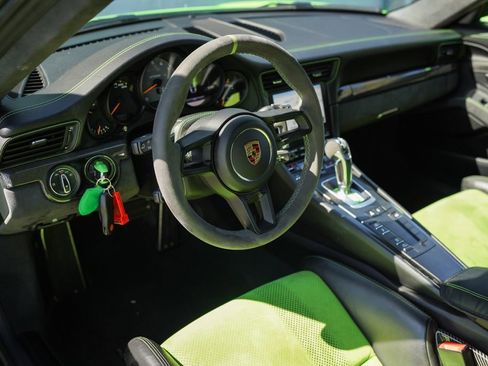 Used 2019 Porsche 911 GT3 RS image 29