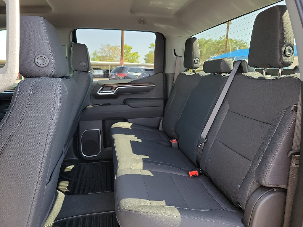 New 2026 Chevrolet Silverado 1500 RST w/ Z71 Off-Road Package AWD/4WD image 8