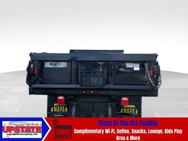 Used 2022 RAM 3500 Tradesman w/ Chrome Appearance Group AWD/4WD image 21