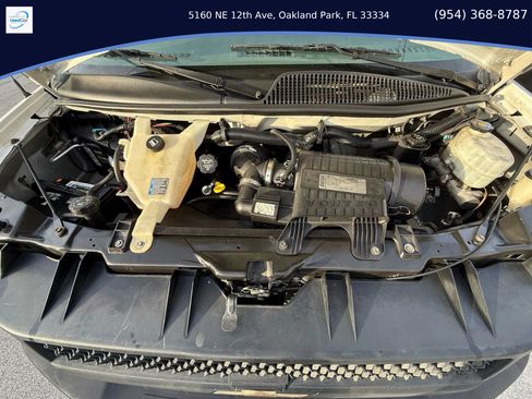 Used 2010 Chevrolet Express 2500 Extended image 26