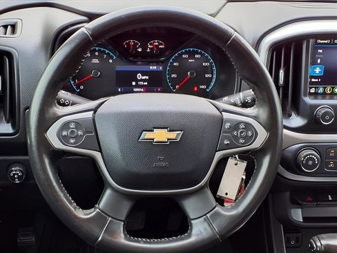 Used 2019 Chevrolet Colorado LT w/ LT Convenience Package image 9