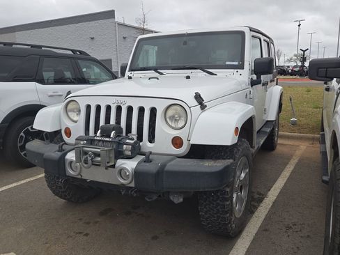 Used 2013 Jeep Wrangler Unlimited Sahara w/ Connectivity Group image 1