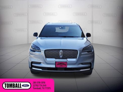 Used 2024 Lincoln Aviator Reserve w/ Elements Package Plus RWD image 2