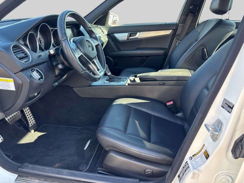 Used 2013 Mercedes-Benz C 300 Sport image 6
