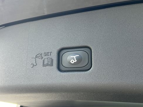 New 2026 Lincoln Nautilus Premier w/ Jet Appearance Package image 27