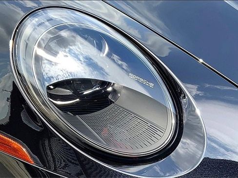 Used 2023 Porsche 911 Targa 4 GTS image 25