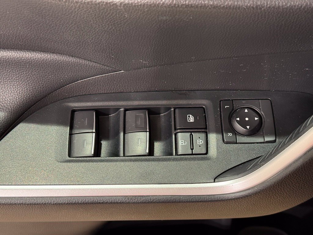 Certified 2025 Toyota RAV4 XLE AWD/4WD image 16