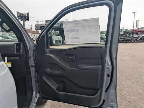 New 2026 Nissan Frontier SV image 31