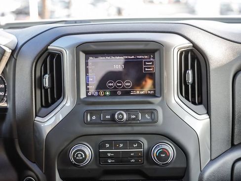 Used 2025 Chevrolet Silverado 2500 Custom w/ Custom Value Package AWD/4WD image 17