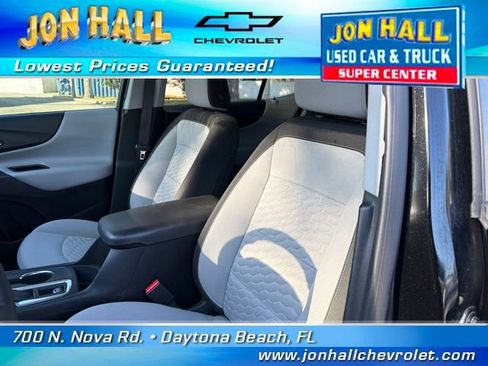 Used 2020 Chevrolet Equinox LS w/ LS Convenience Package image 18