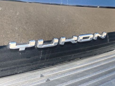 Used 2023 GMC Yukon Denali Ultimate AWD/4WD image 33