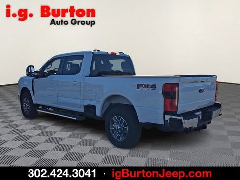 Used 2026 Ford F250 Lariat w/ FX4 Off-Road Package AWD/4WD image 4