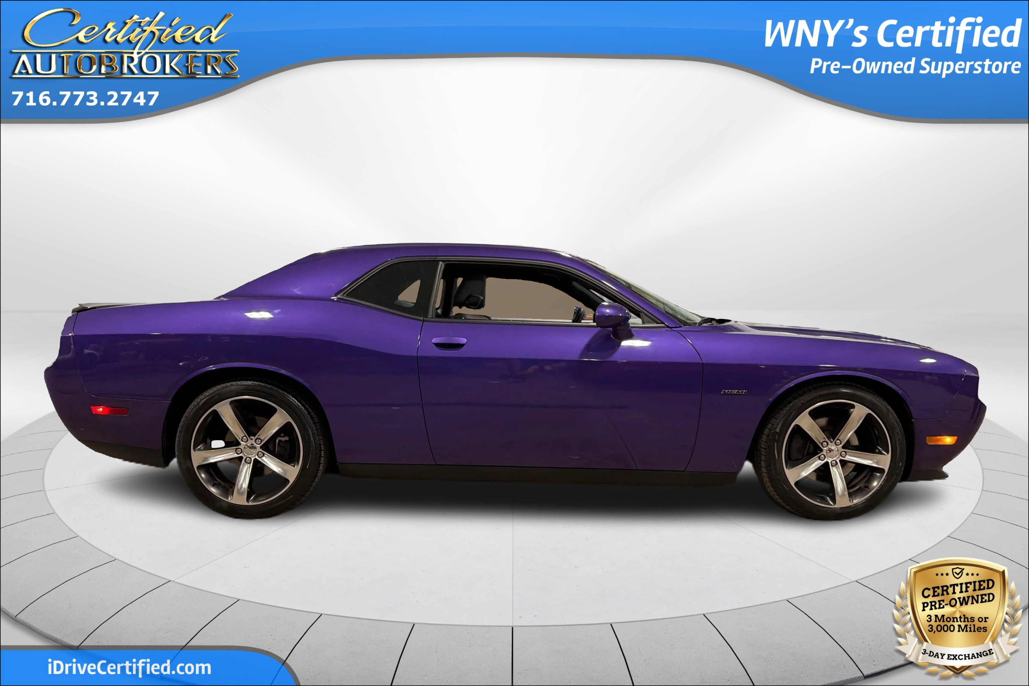 Used 2014 Dodge Challenger R/T RWD image 4