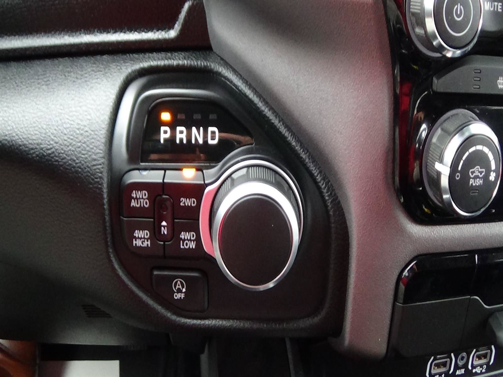 Used 2025 RAM 1500 Big Horn AWD/4WD image 29