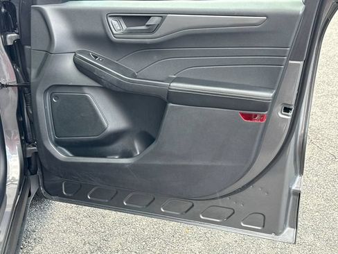 Used 2025 Ford Escape Active FWD image 14