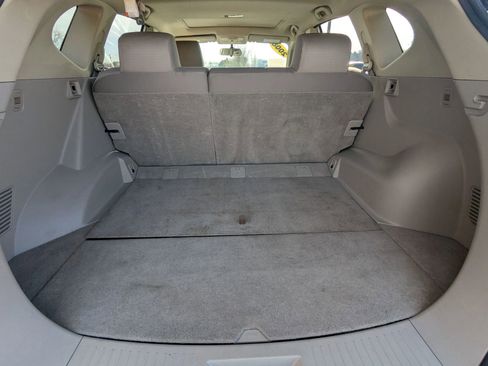 Used 2008 Nissan Rogue SL w/ Premium Pkg image 9