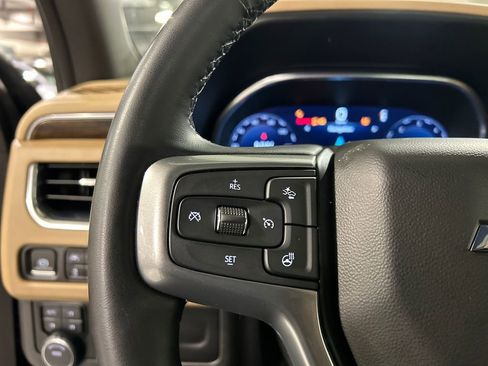 Used 2023 Chevrolet Tahoe Premier AWD/4WD image 13