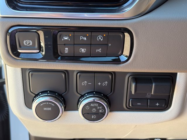 New 2026 GMC Yukon Denali w/ Denali Reserve Package RWD image 29