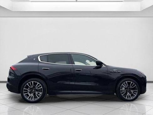 Used 2023 Maserati Grecale GT image 10