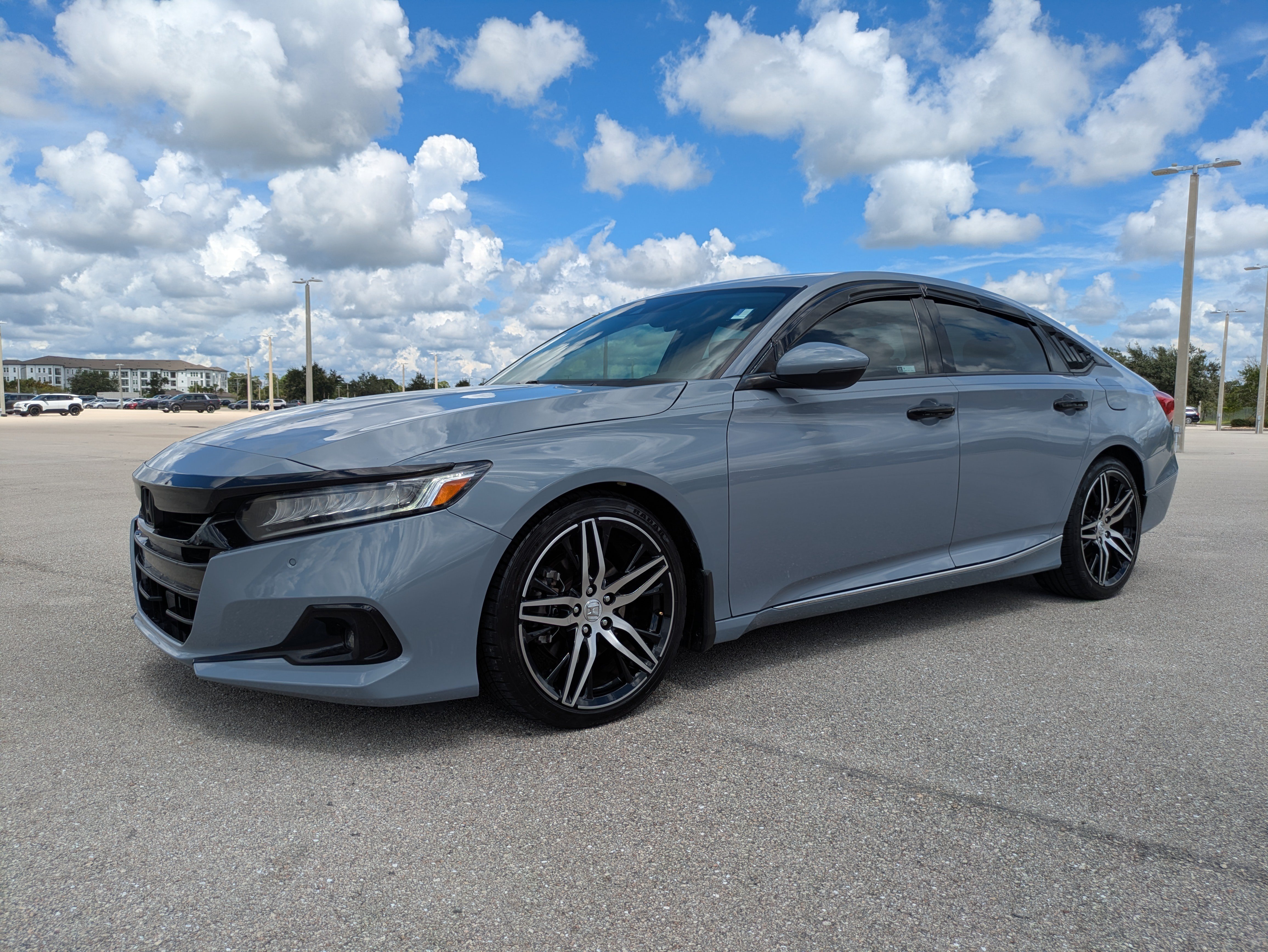 Used 2021 Honda Accord Touring image 8