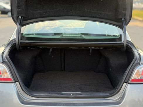 Used 2015 Nissan Altima 2.5 SV image 28