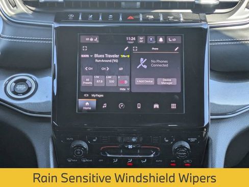 Used 2023 Jeep Grand Cherokee Altitude AWD/4WD image 23