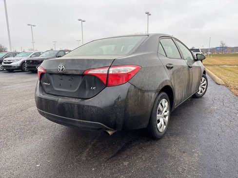 Used 2015 Toyota Corolla LE image 9