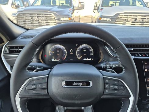 New 2026 Jeep Grand Cherokee L Laredo RWD image 22