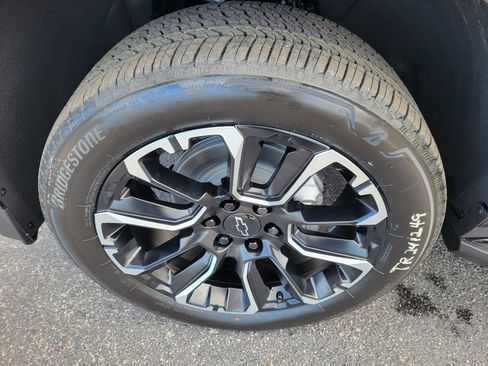 New 2026 Chevrolet Tahoe Premier w/ Sun And Tow Package RWD image 37