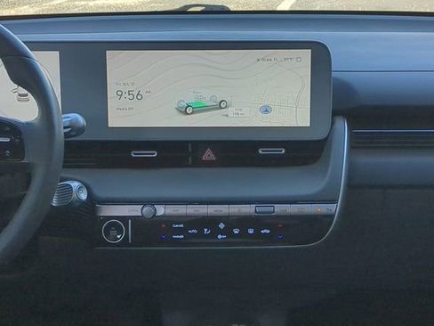 Used 2024 Hyundai Ioniq 5 SEL image 17